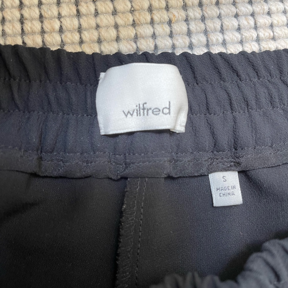 Black Aritzia Wilfred Black Buffon Pant Ankle Jogger Trousers Size Small - Picture 5 of 7